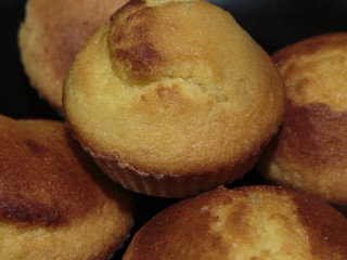 My cornbread muffins never come out all pretty and stuff but they still taste good! 